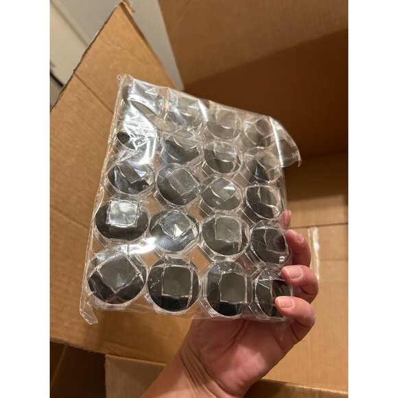 20pcs Plastic Clear Crystal Jewelry Ring Display Storage Boxes Accessories Black - Picture 2 of 4